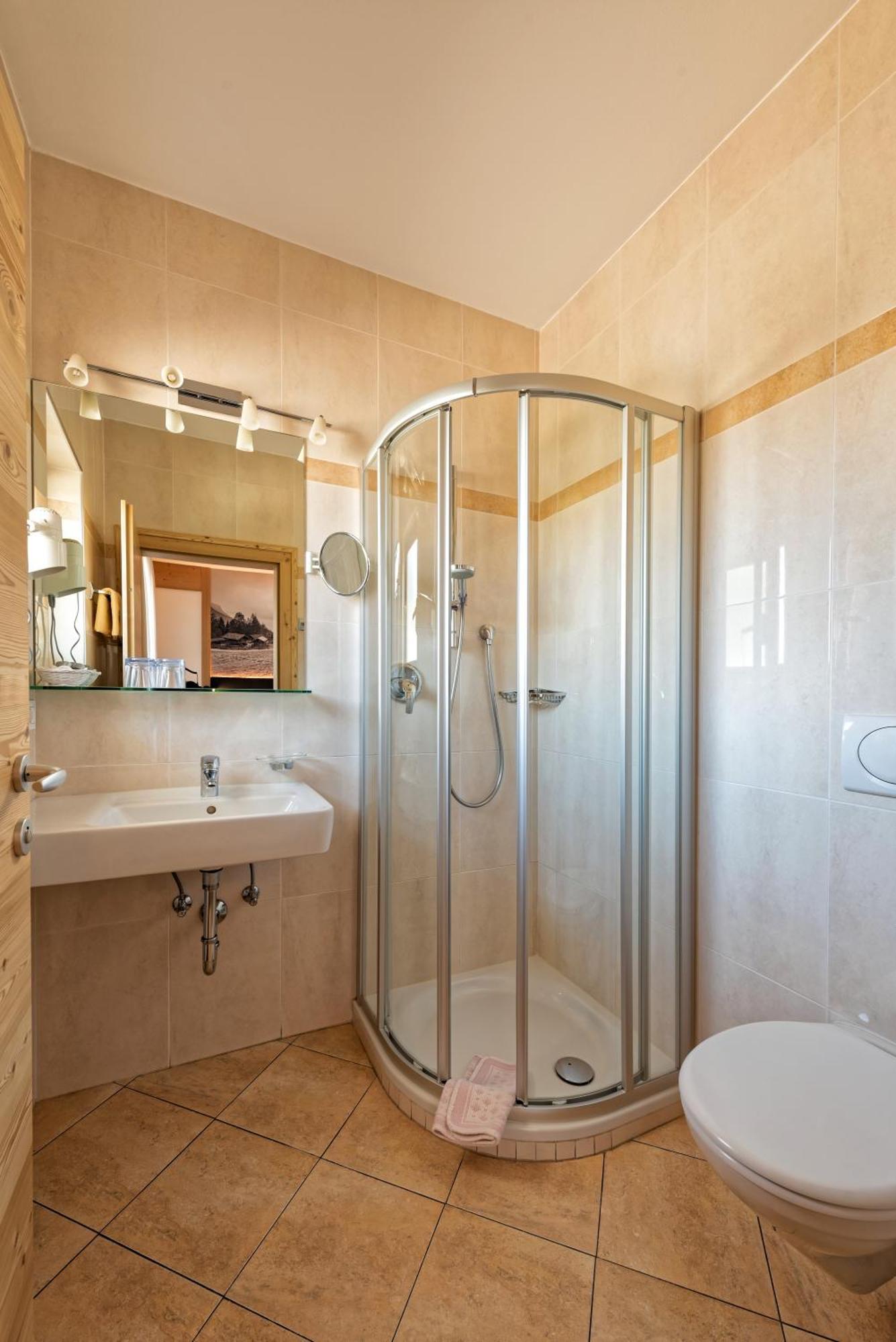 Hotel Schallerhof Tesimo Εξωτερικό φωτογραφία